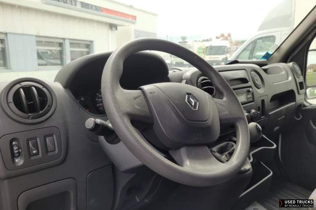 Renault Trucks Master 130