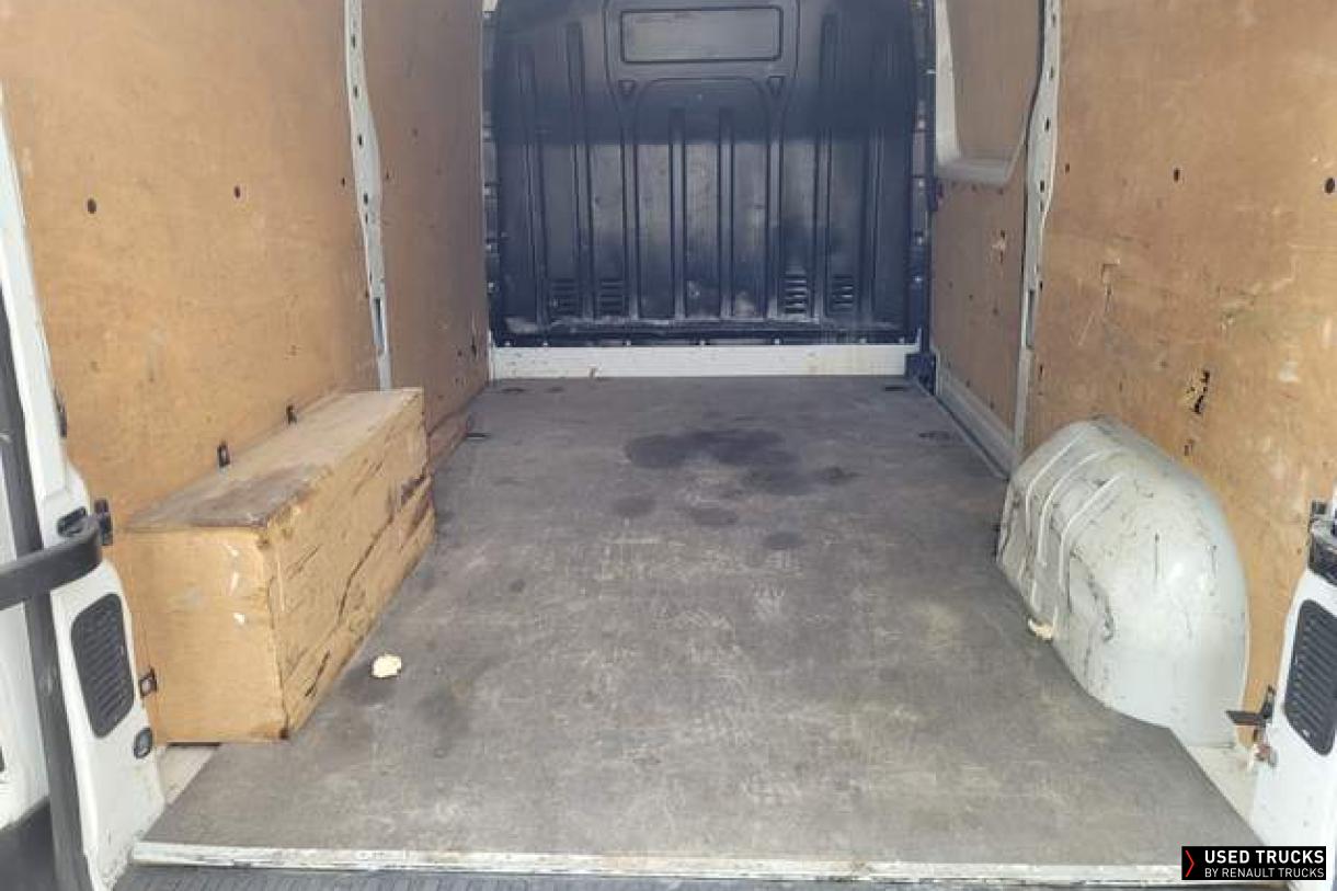 Renault Trucks Master 130