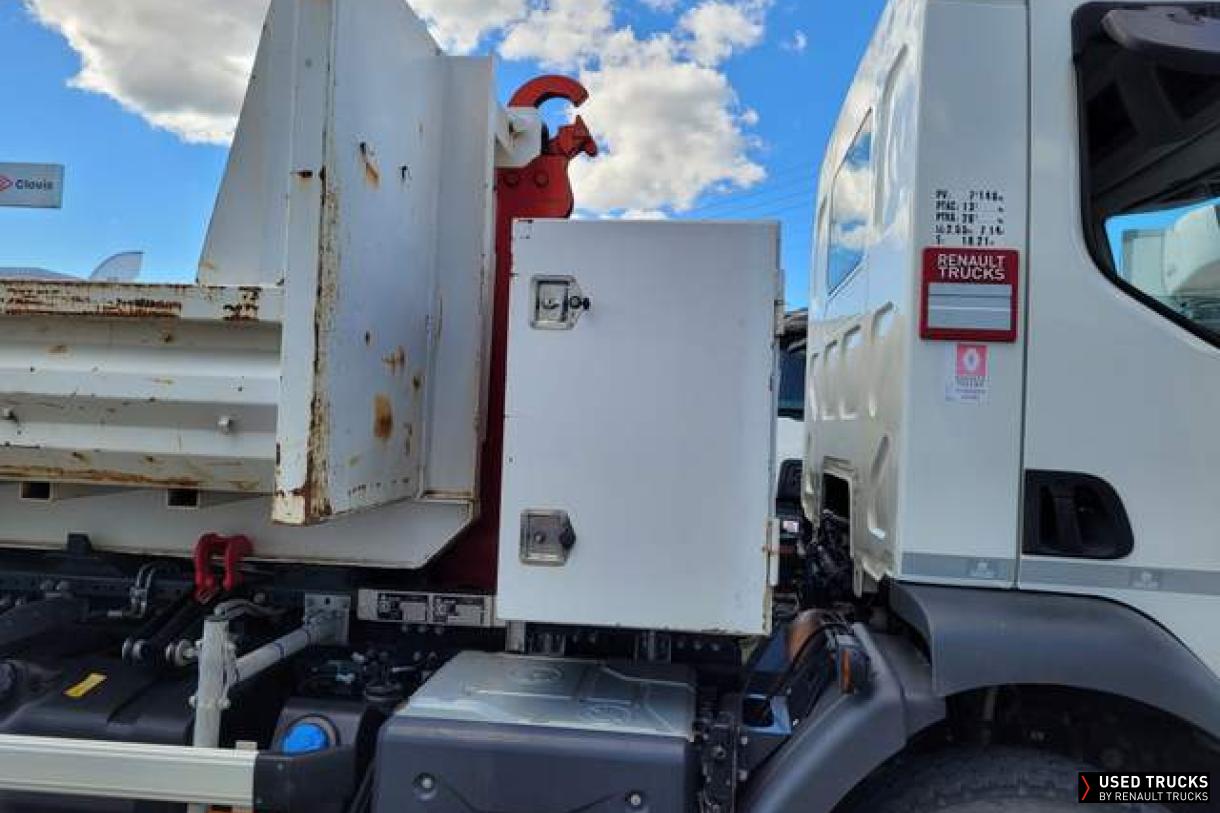 Renault Trucks D 240