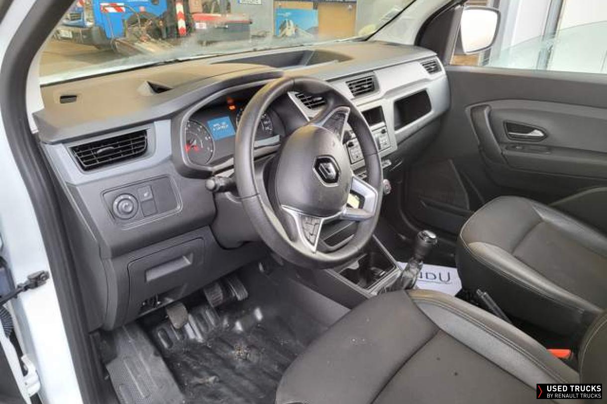 Renault Kangoo 75