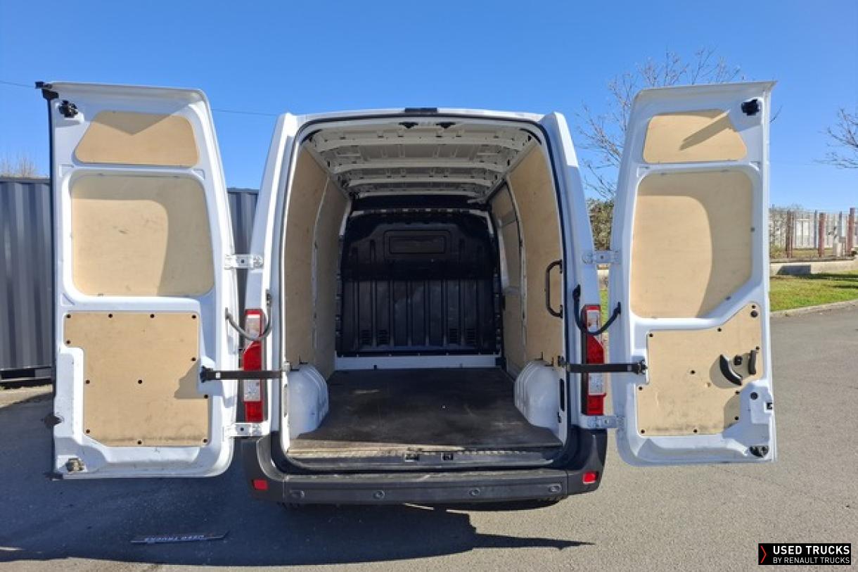 Renault Master 135