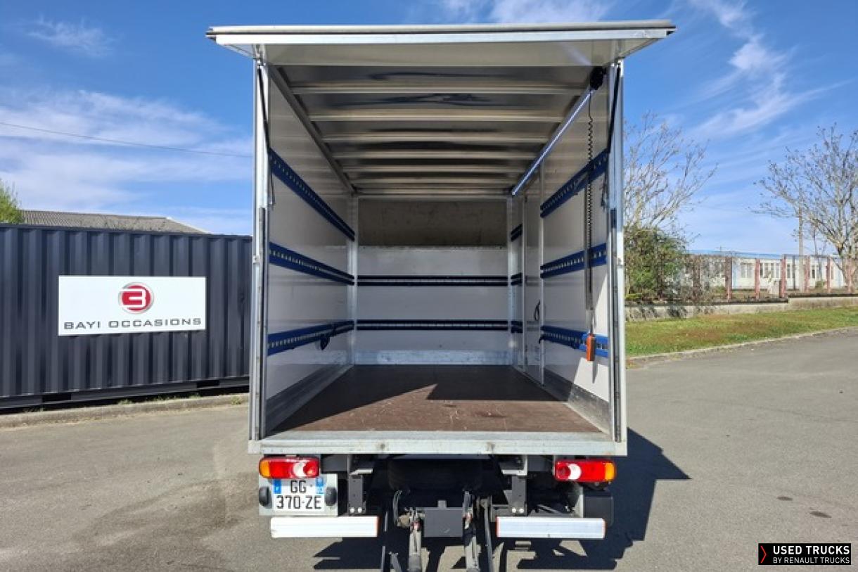 Renault Master 145