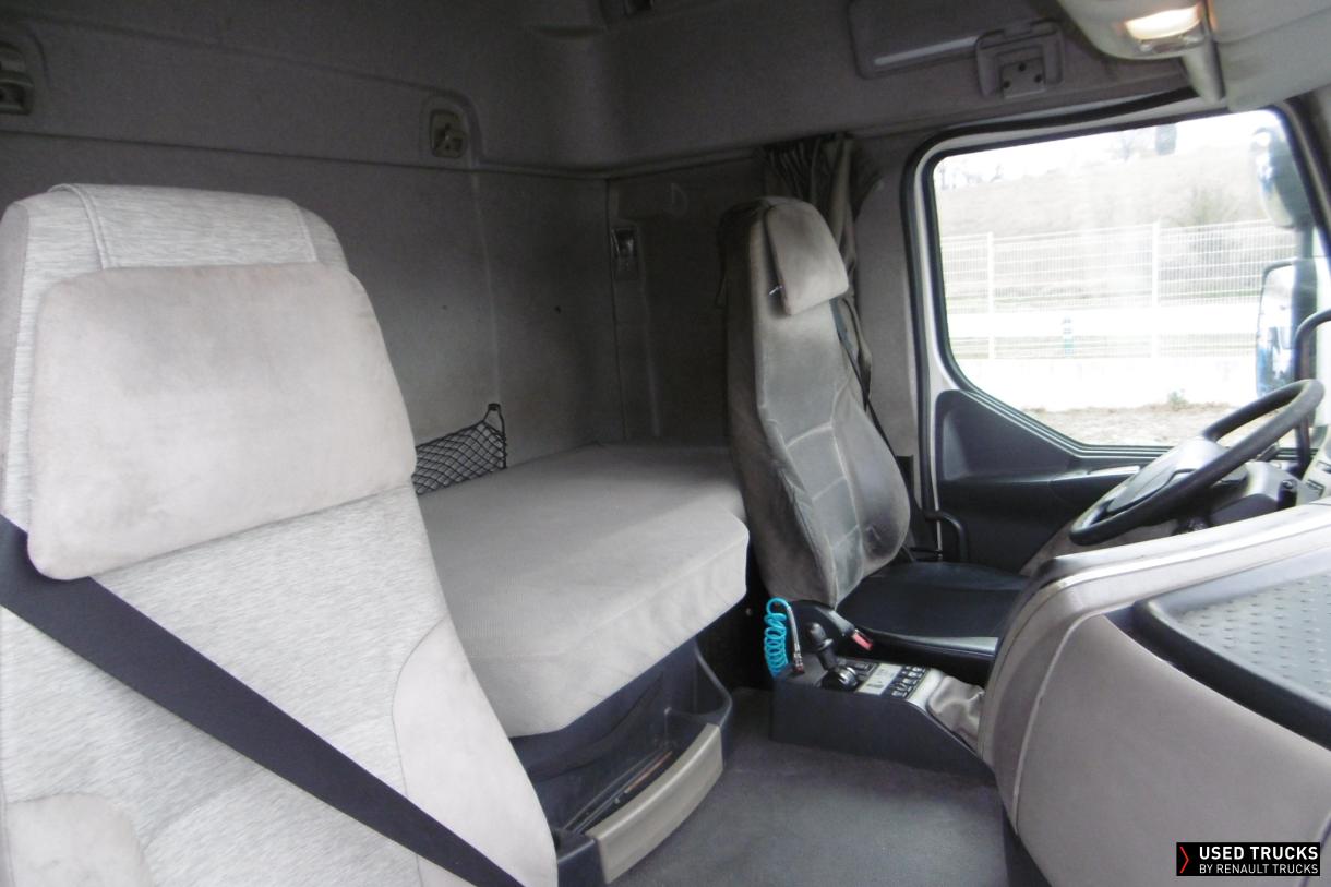 Renault Trucks Premium Route 410