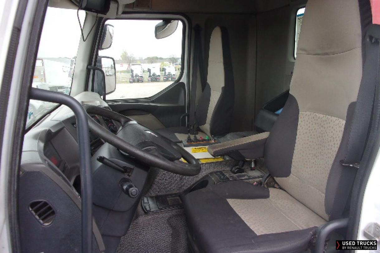 Renault Trucks Premium Distribution 430