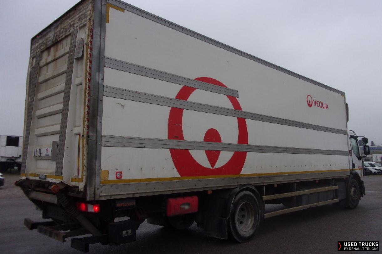 Renault Trucks D Wide 320