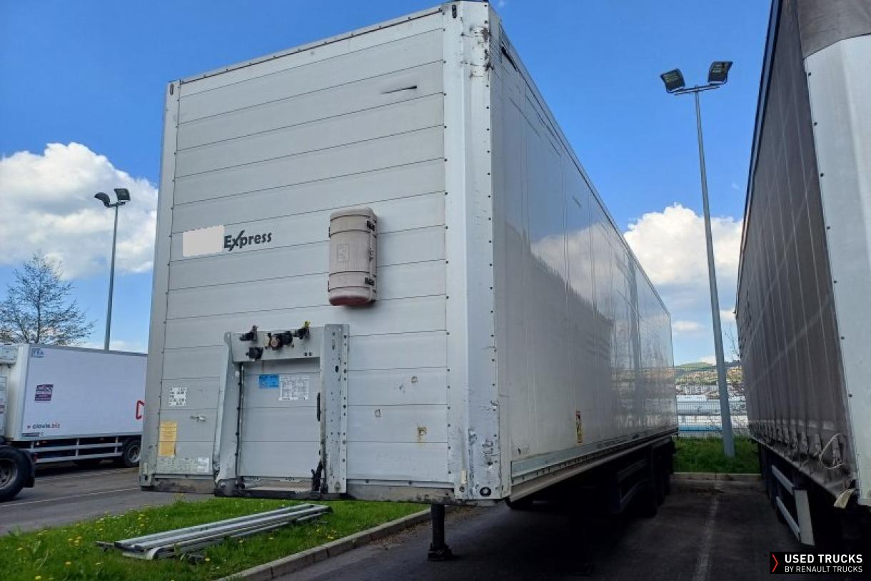 Schmitz Cargobull SCB*S3B 