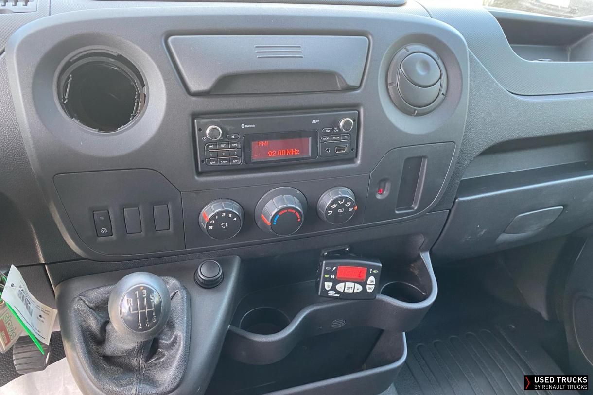 Renault Trucks Master 130