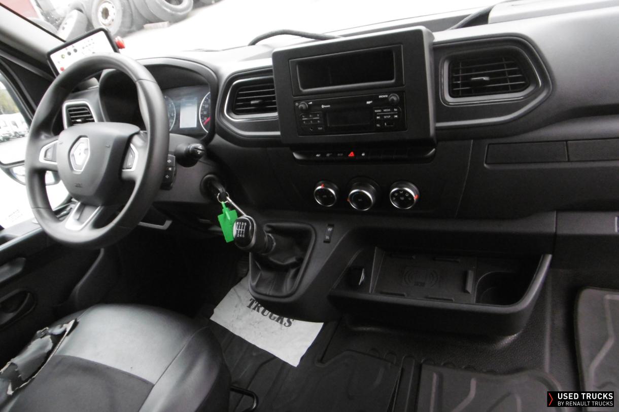 Renault Trucks Master 145