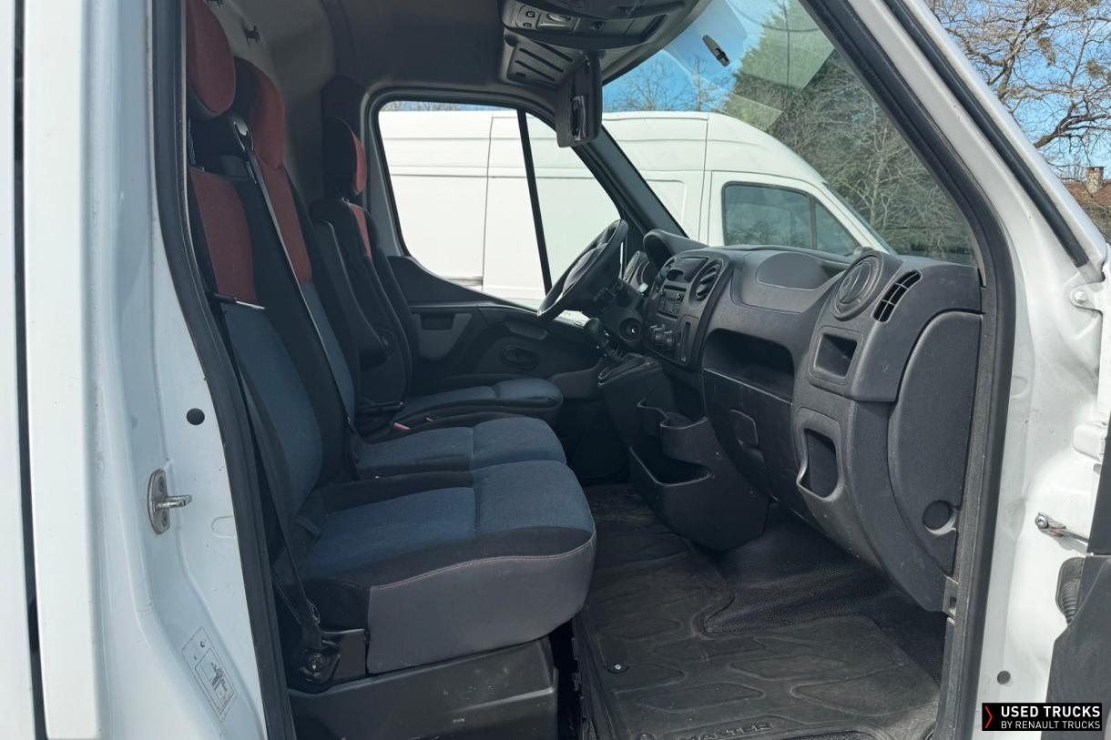 Renault Master 125