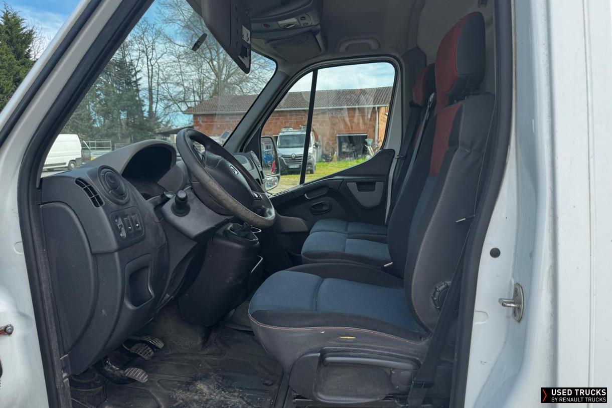Renault Master 125