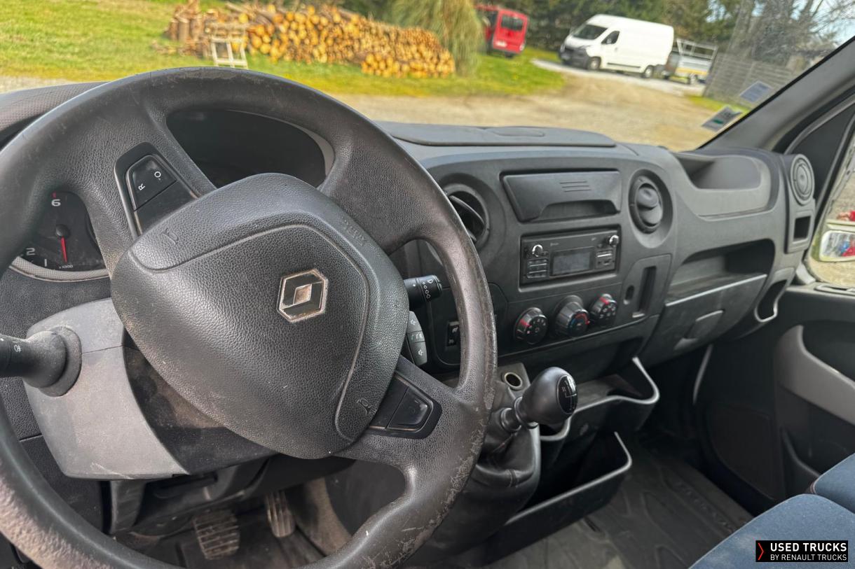 Renault Master 125