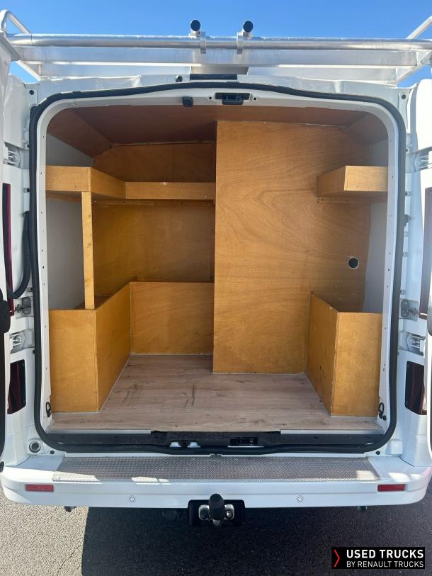 Renault Trucks Trafic 170