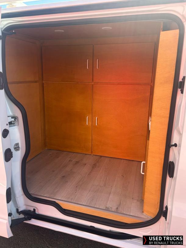 Renault Trucks Trafic 170