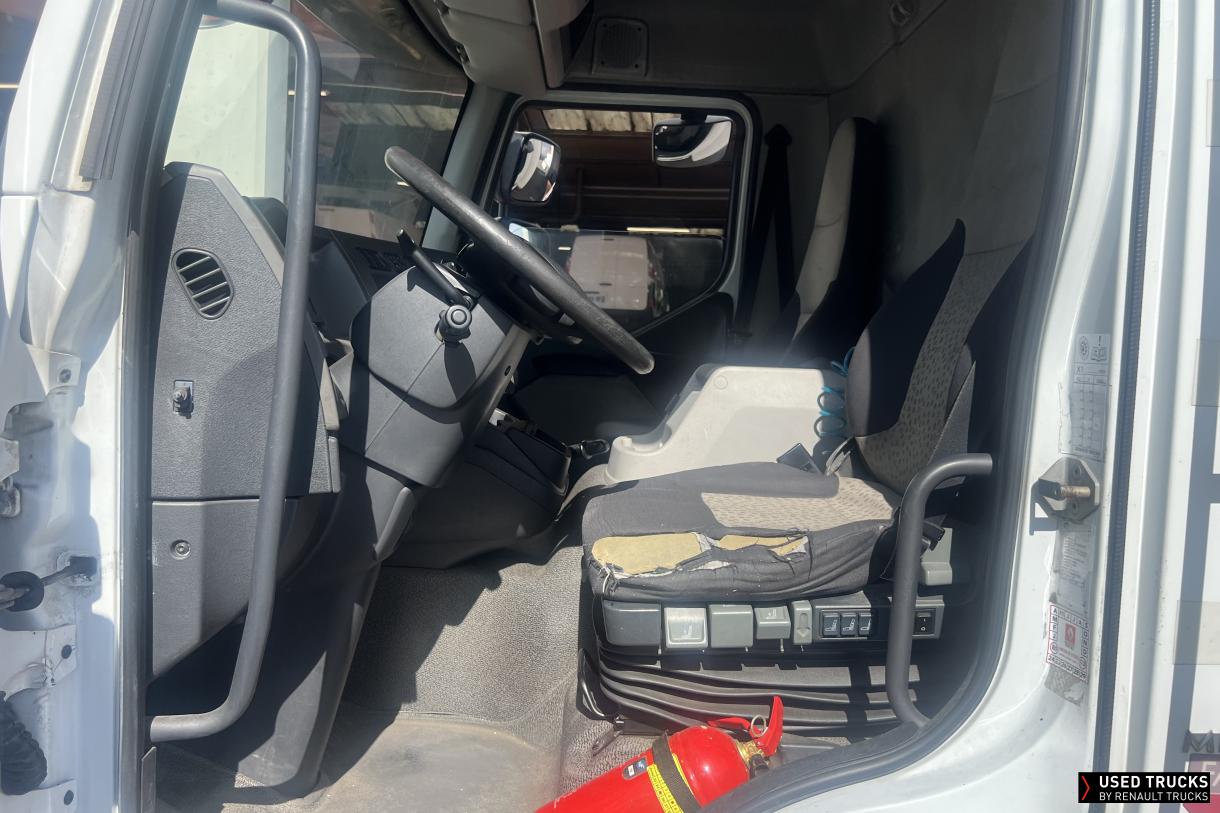 Renault Trucks Midlum 220