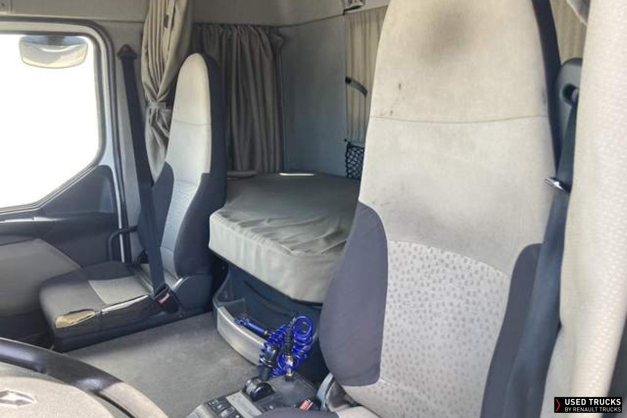 Renault Trucks Premium 430