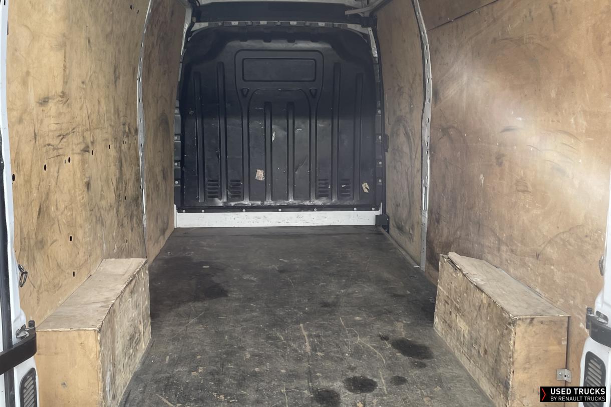 Renault Trucks Master 130