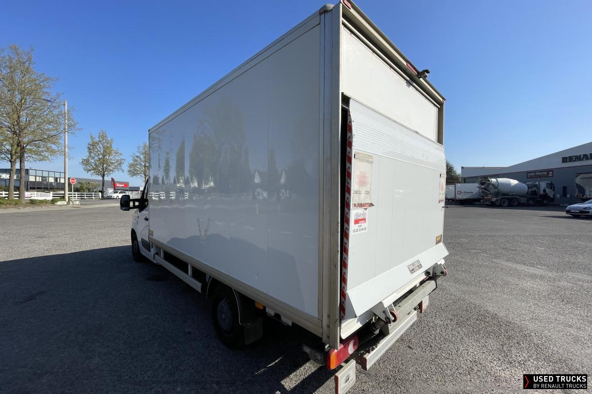 Renault Trucks Master 165