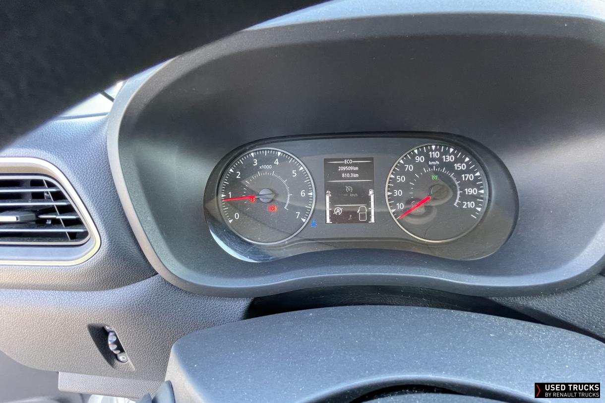 Renault Trucks Master 165