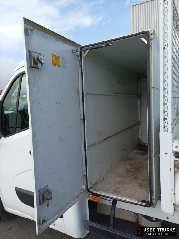 Renault Trucks Master 130