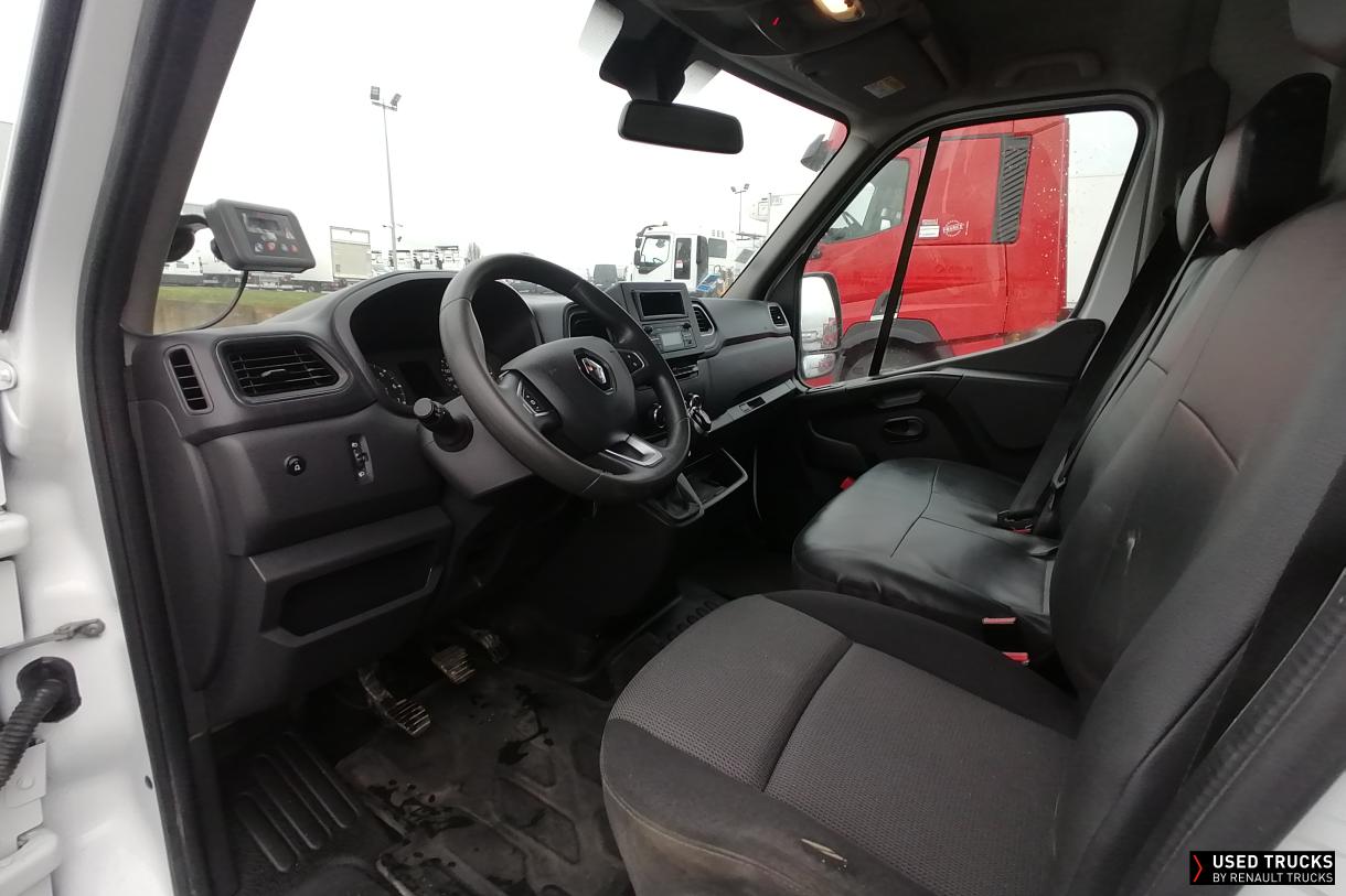 Renault Trucks Master 135