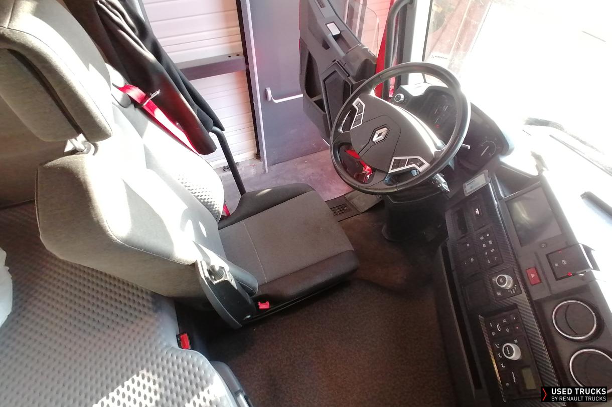 Renault Trucks T 520