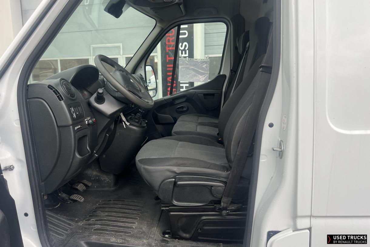 Renault Trucks Master 130