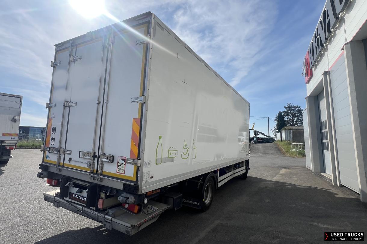Renault Trucks D 240