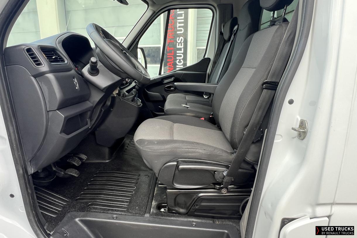 Renault Master 130
