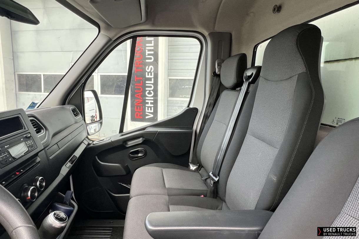 Renault Master 130