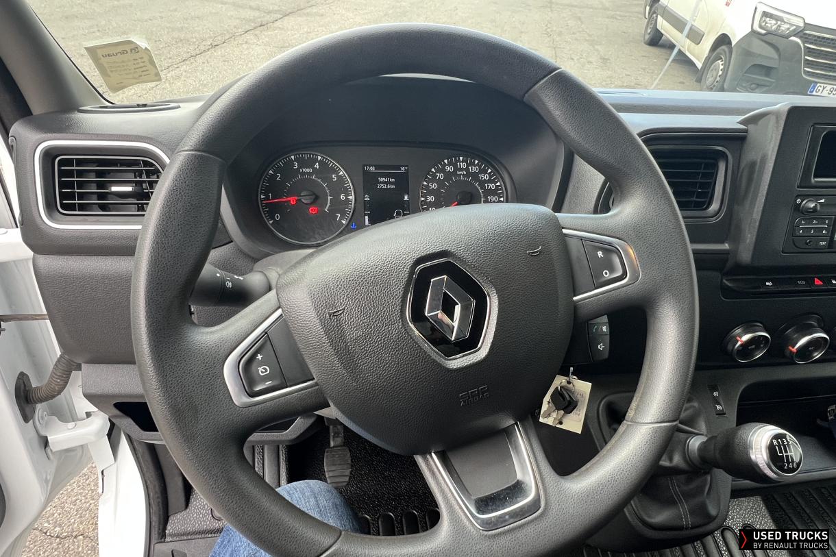 Renault Master 130