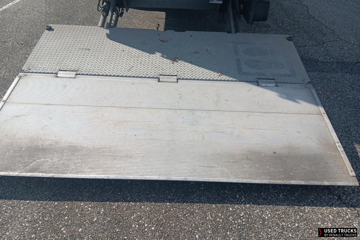 Renault Trucks D 280