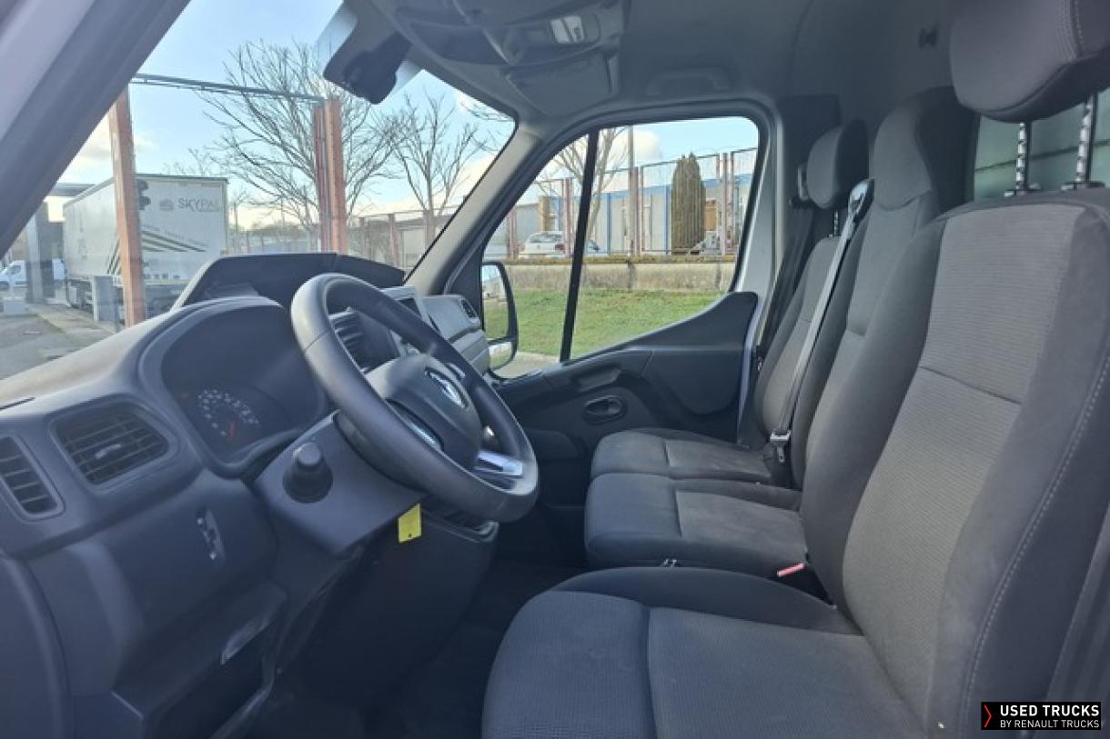 Renault Trucks Master 130