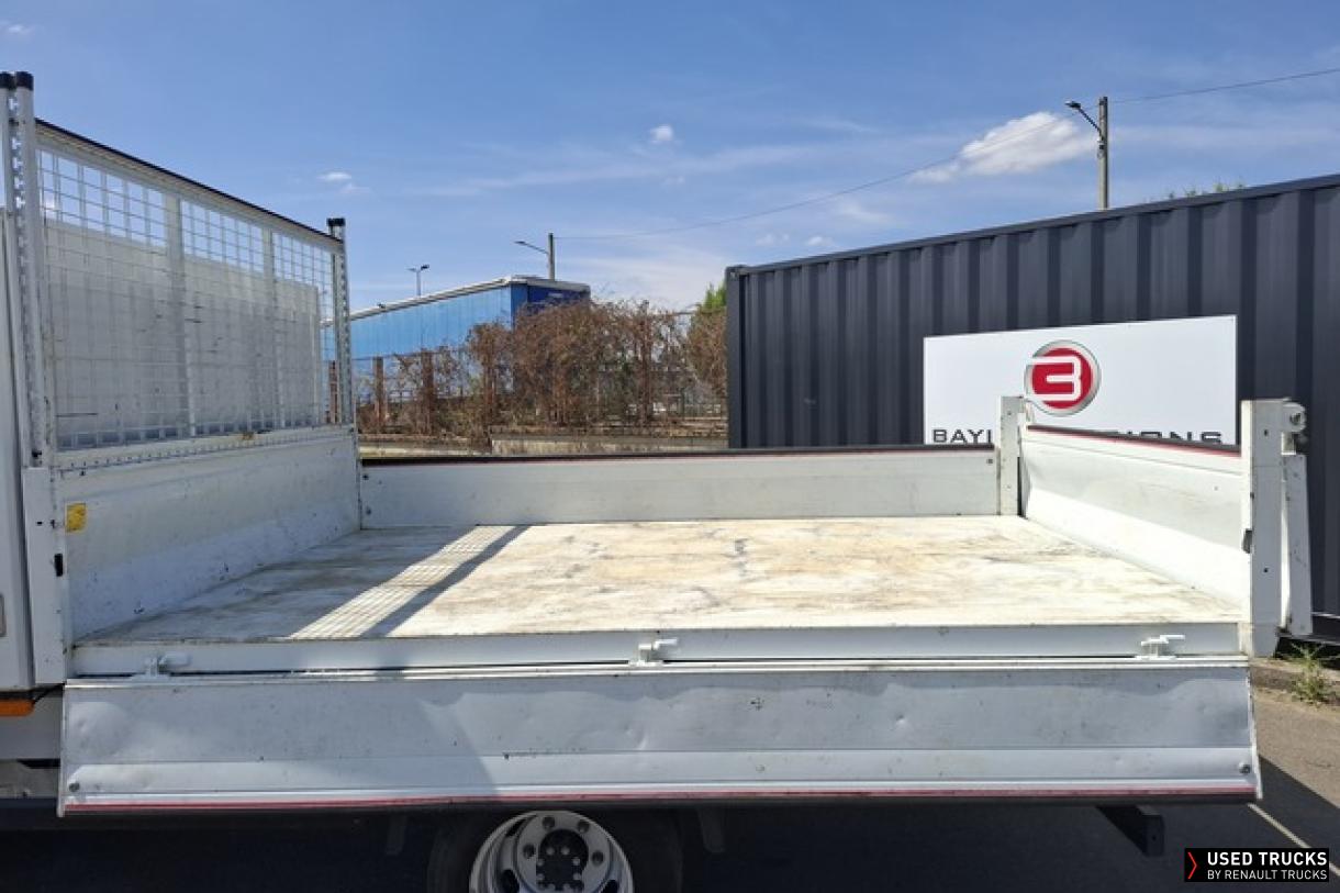 Renault Master 130