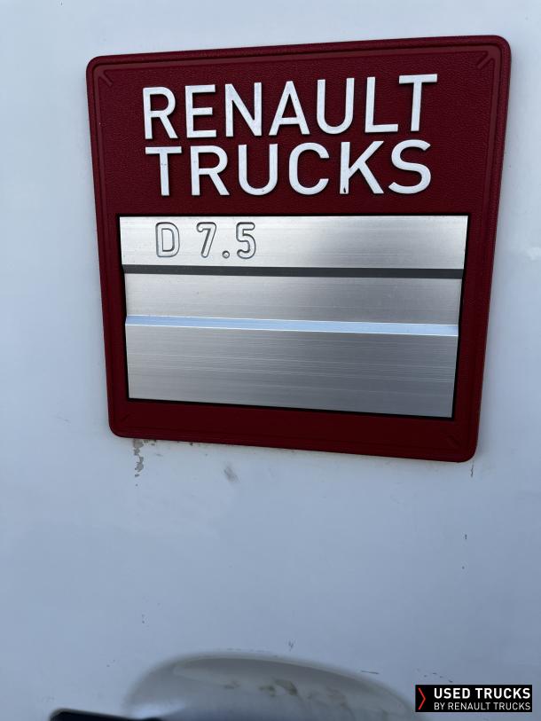 Renault Trucks D cab 2M 180