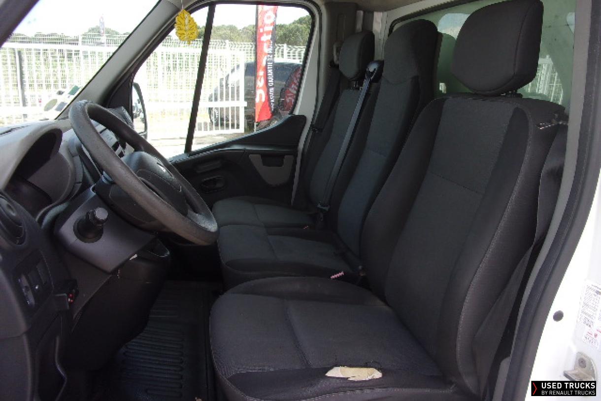 Renault Trucks Master 145