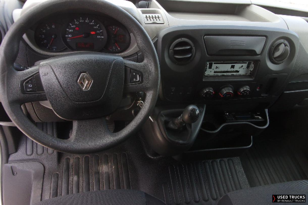 Renault Trucks Master 145