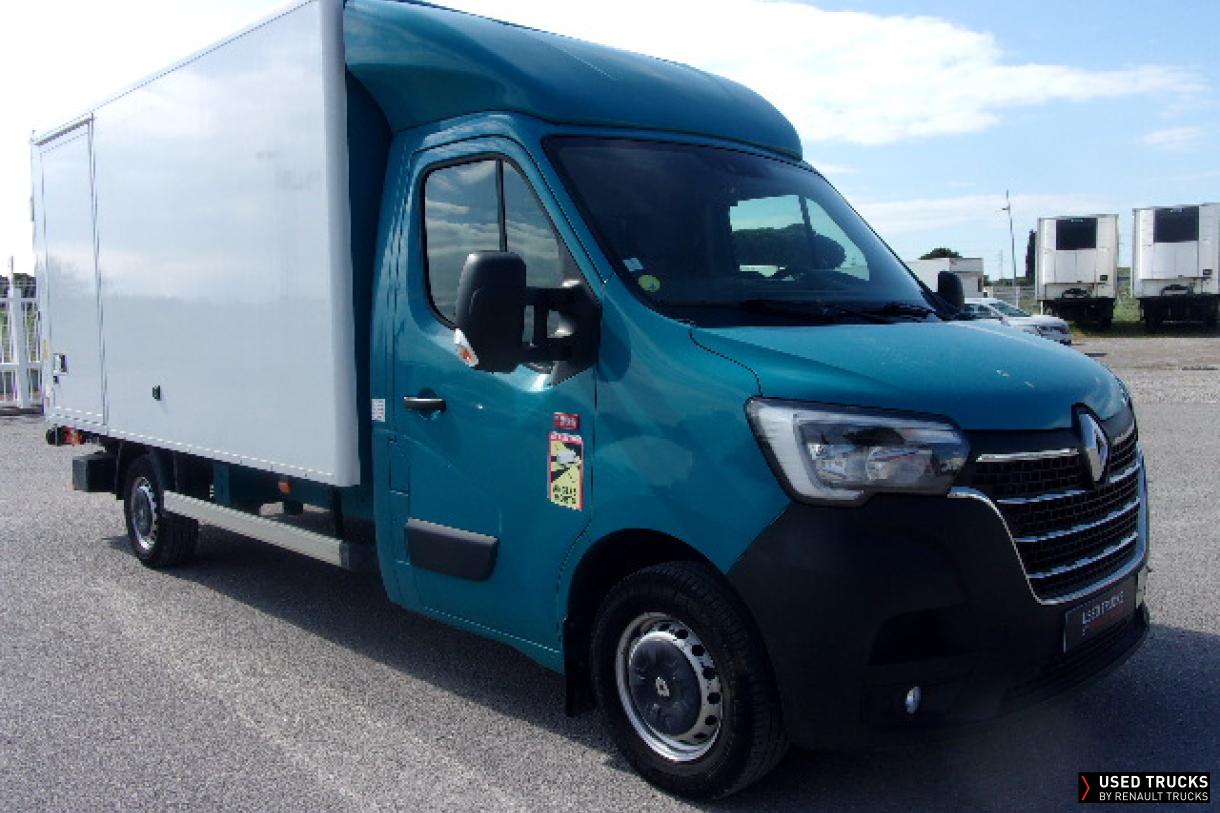 Renault Trucks Master 135