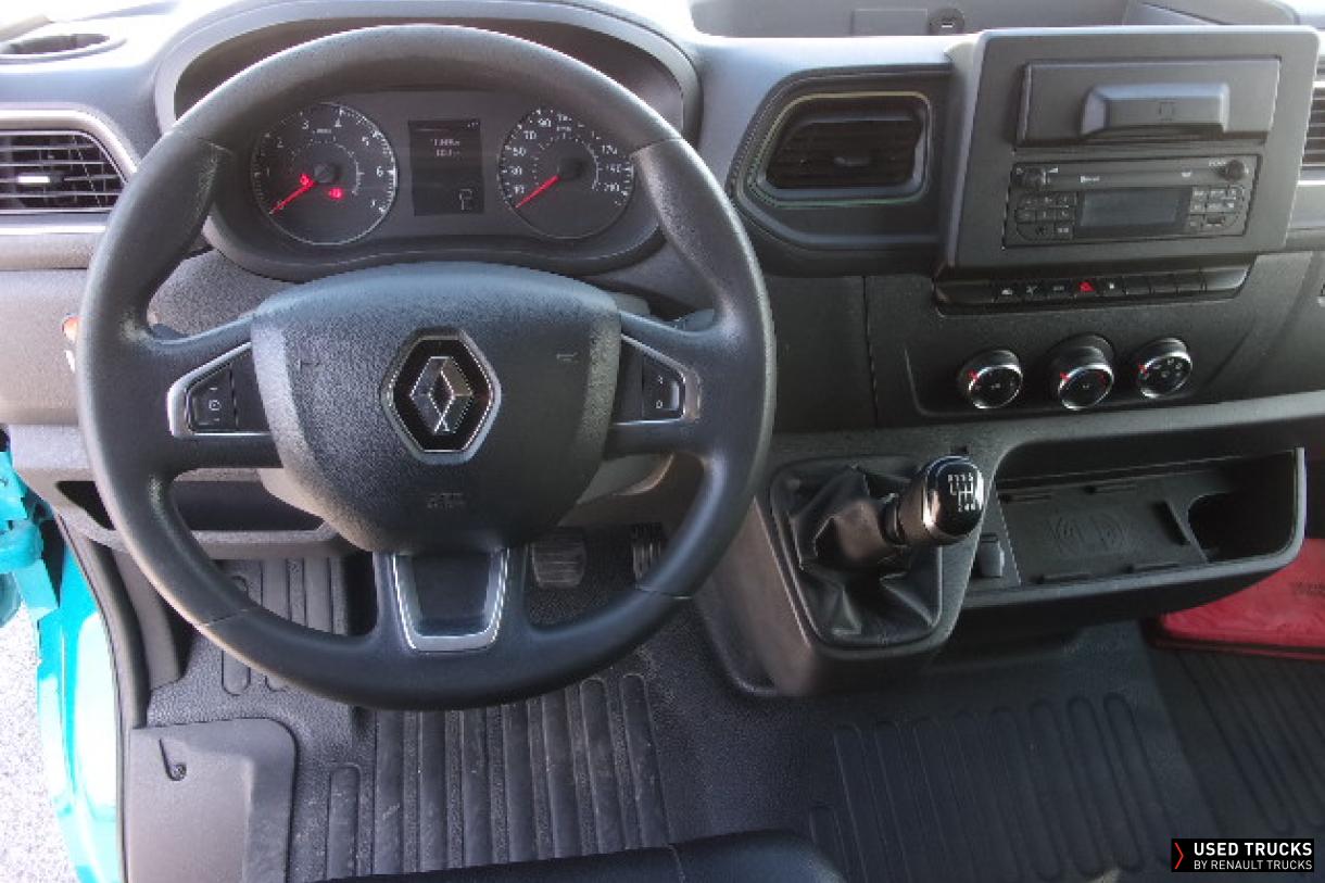 Renault Trucks Master 135