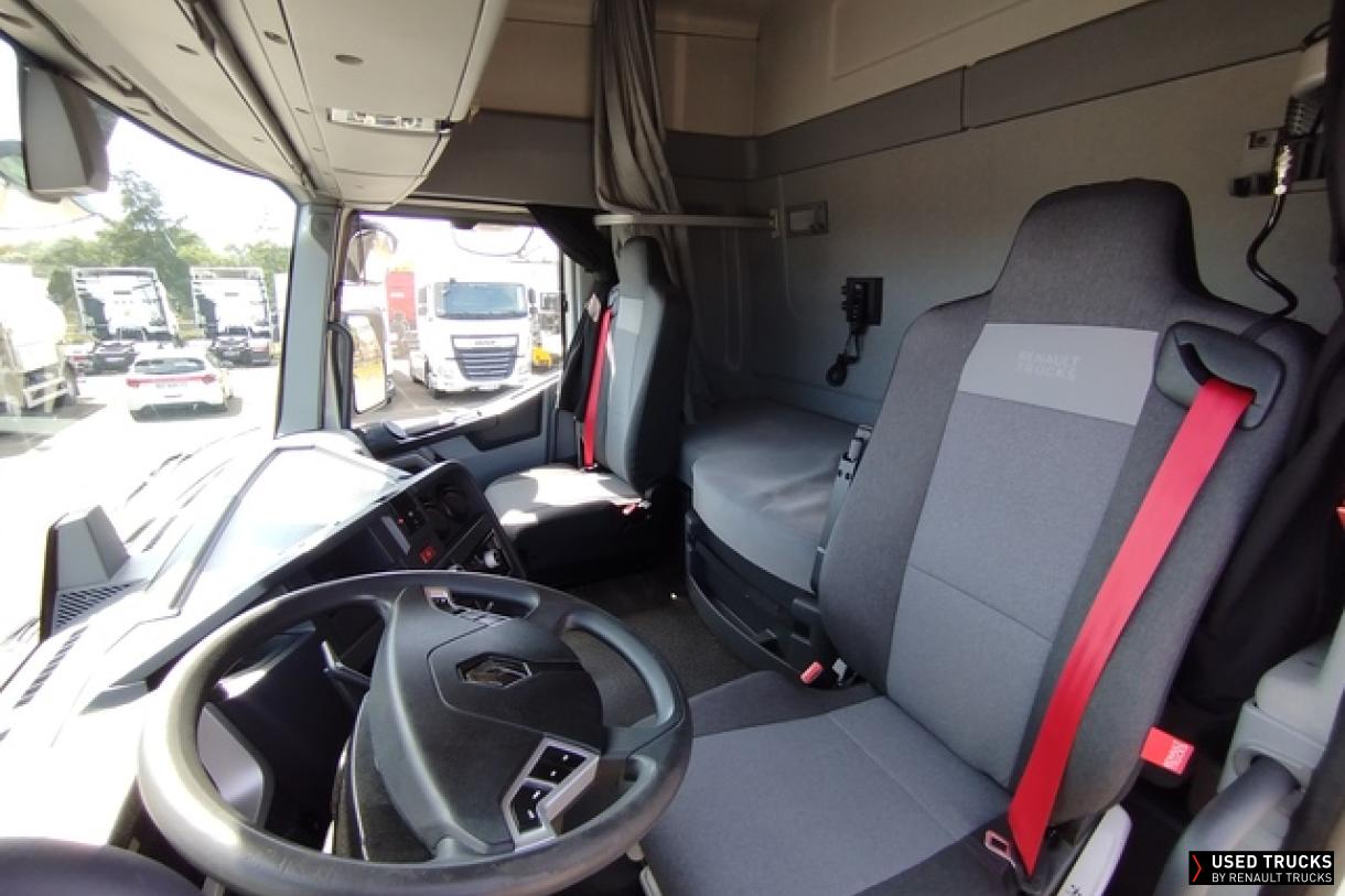 Renault Trucks T 440