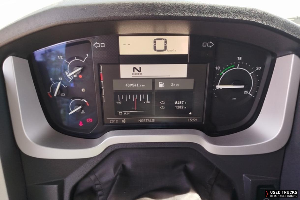 Renault Trucks T 440