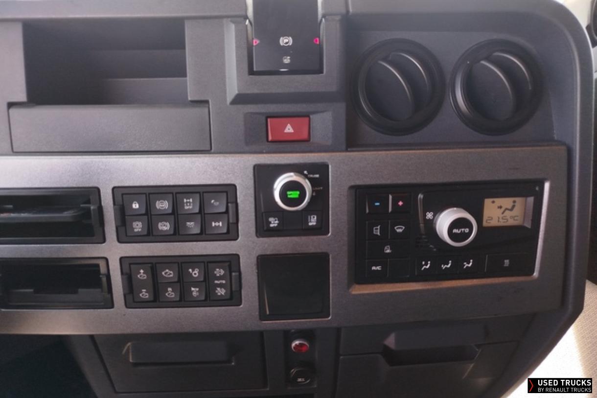 Renault Trucks T 440