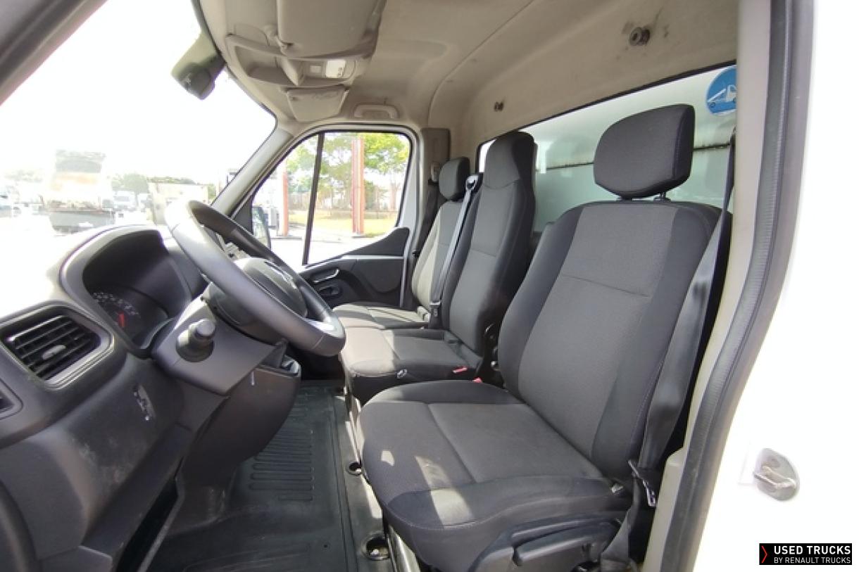 Renault Master 130