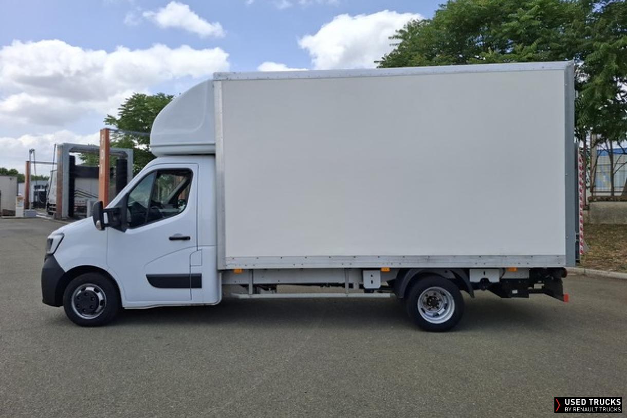 Renault Master 165