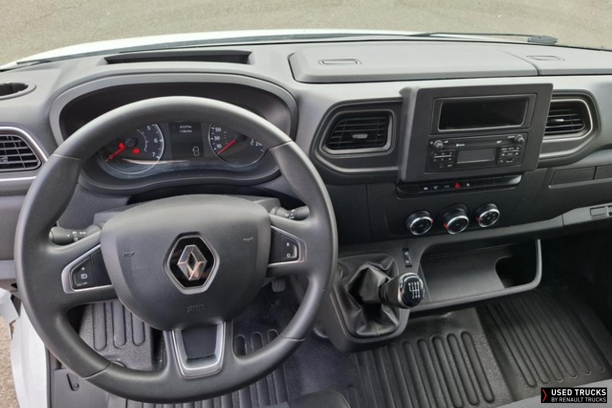 Renault Master 165