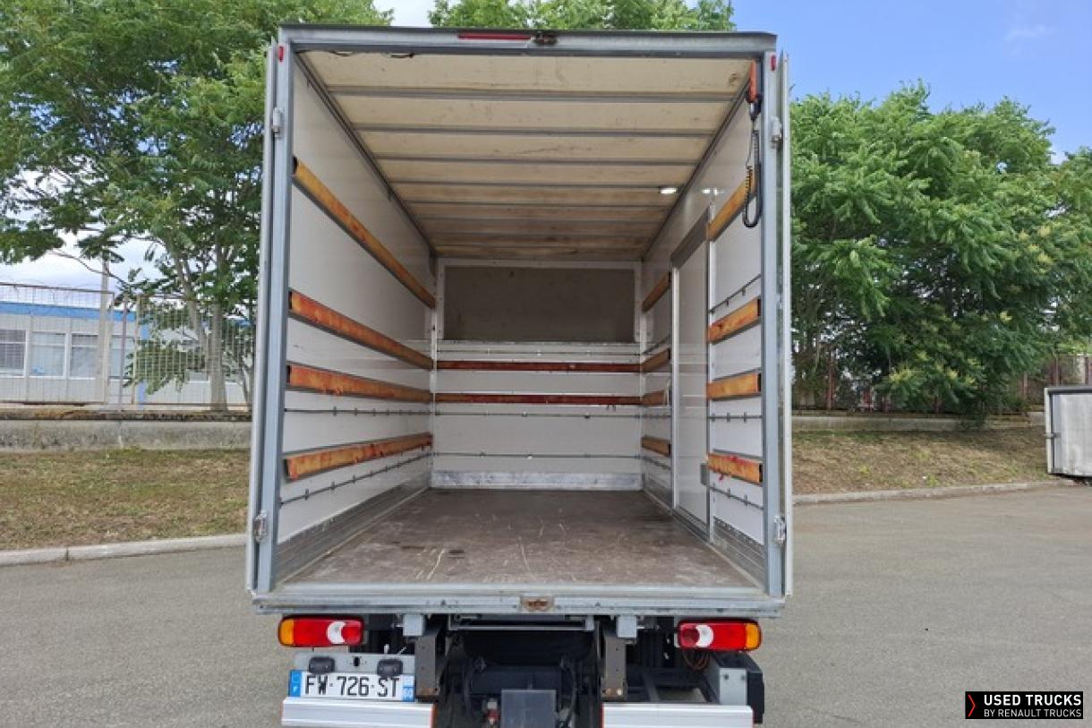 Renault Master 165