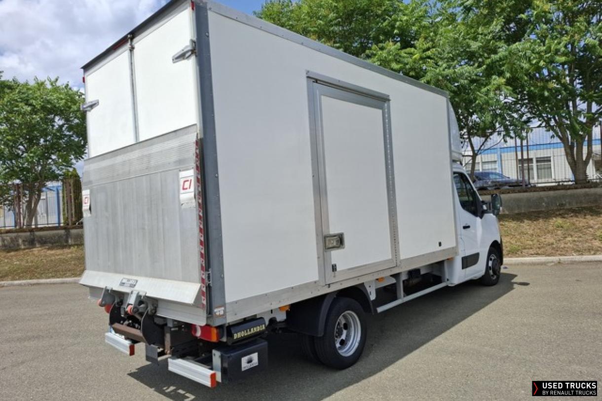 Renault Master 165
