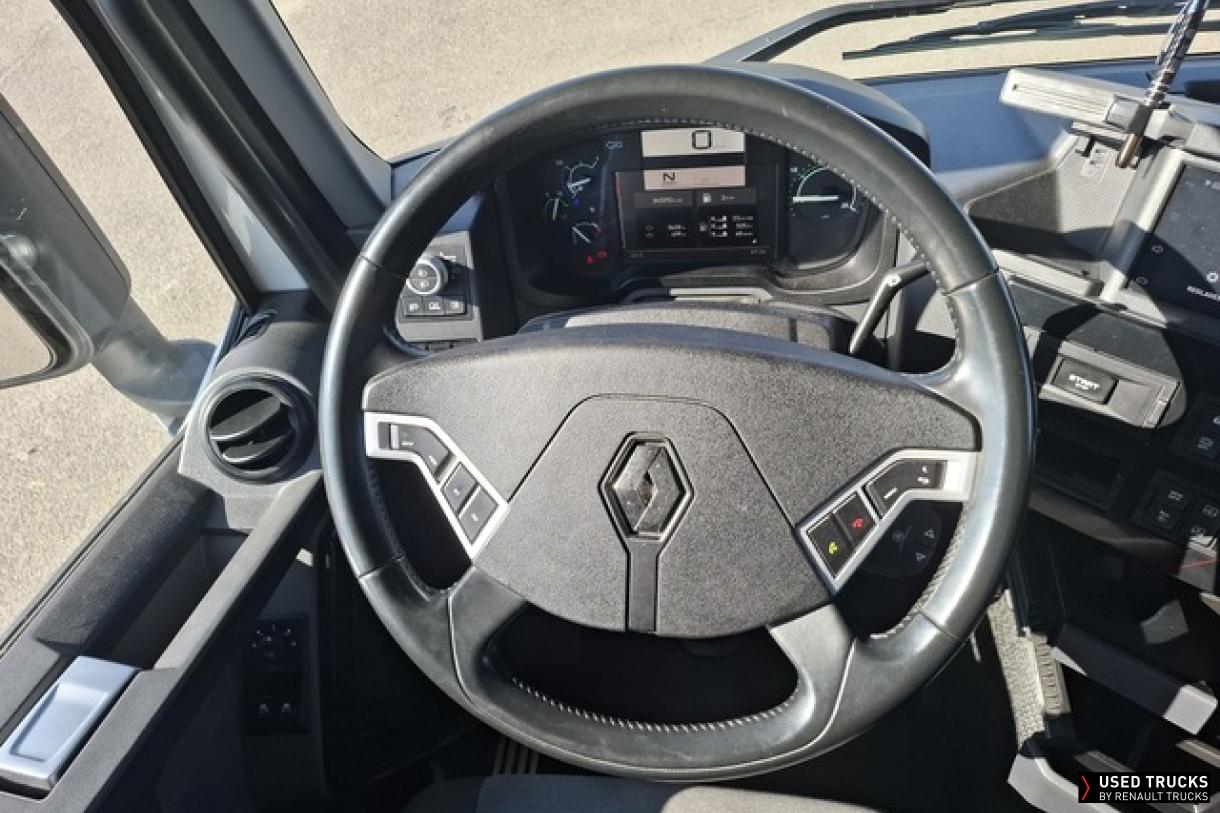 Renault Trucks T 440