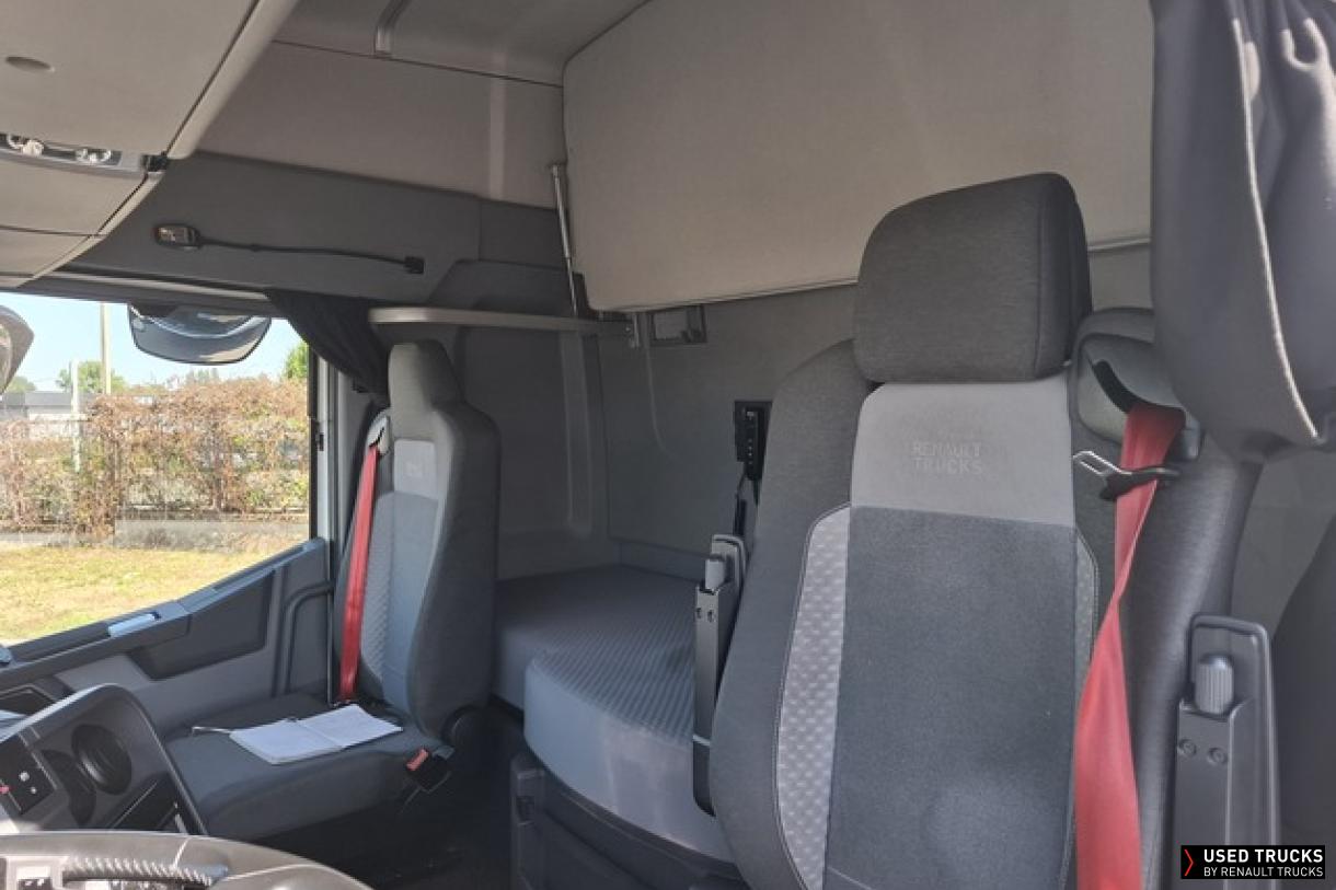 Renault Trucks T 440