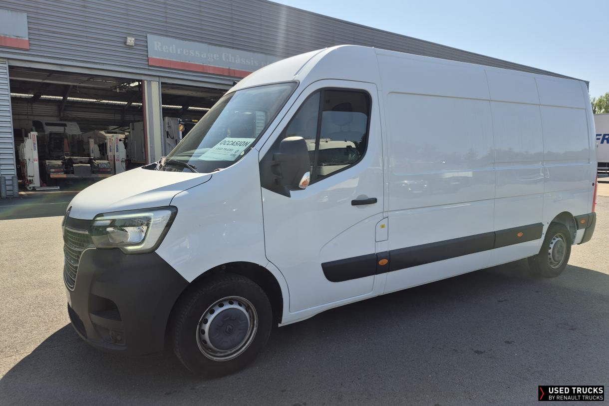 Renault Master 136