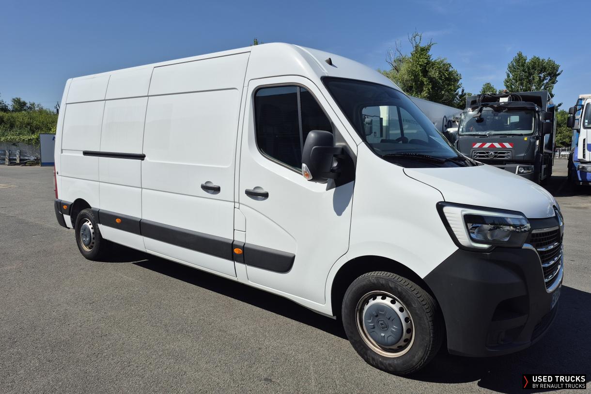 Renault Master 136